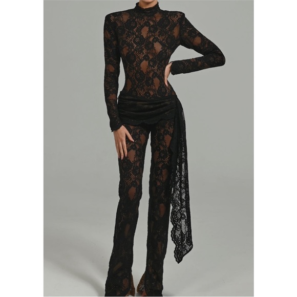 Black lace mesh jumpsuit. - Picture 2 of 3